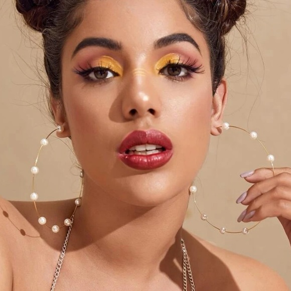 New Zara Large Threader Hoop Statement Earrings ~ Boho Pearl Accents ~ Hoops - Picture 11 of 14